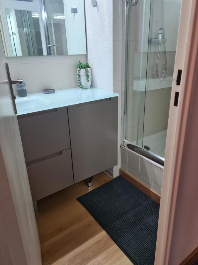 Grand Studio 28 M2 Tout Confort Au Pieds Des Pistes Allos Exterior photo